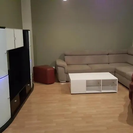 Apartament *